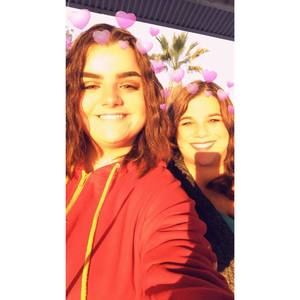 Meet your Posher, Andrea